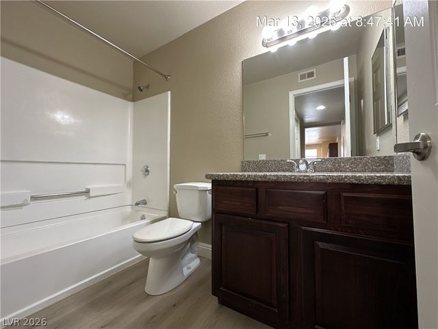 2801 North Rainbow Boulevard 204, Las Vegas, NV 89108