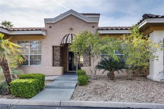 2801 North Rainbow Boulevard 204, Las Vegas, NV 89108