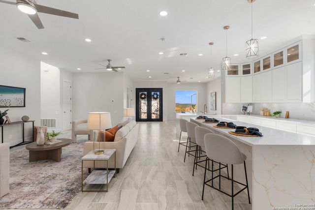 7310 Cresta Bulivar, San Antonio, TX 78256