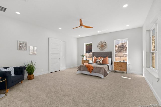 7310 Cresta Bulivar, San Antonio, TX 78256