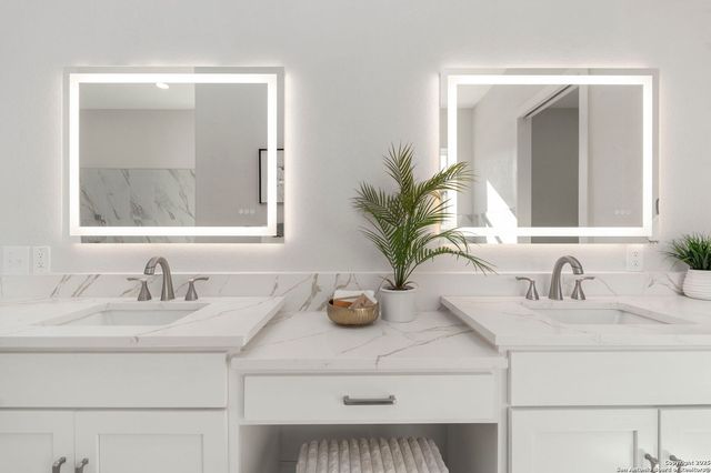 7310 Cresta Bulivar, San Antonio, TX 78256