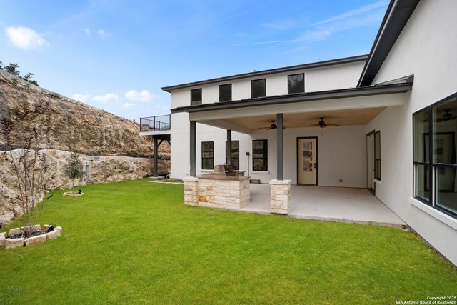 7310 Cresta Bulivar, San Antonio, TX 78256