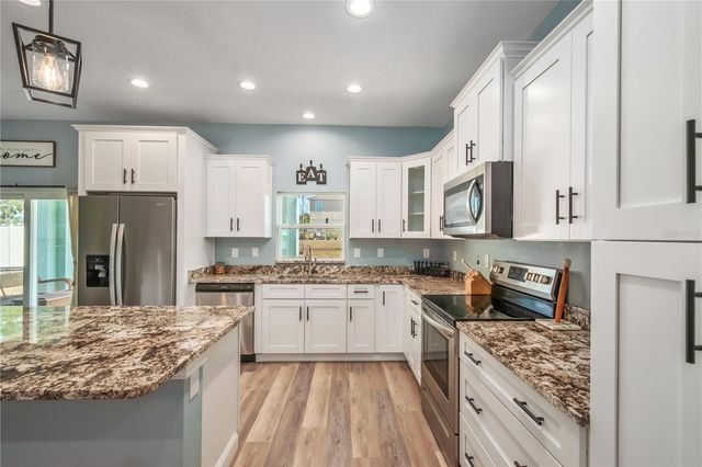 2839 NE 43RD ROAD, Ocala, FL 34470