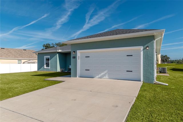 2839 NE 43RD ROAD, Ocala, FL 34470