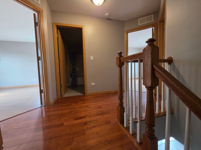 238 Williamsburg Court, Romeoville, IL 60446