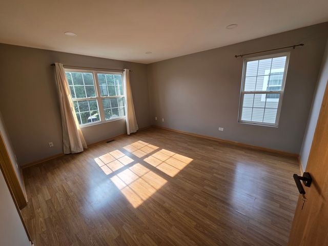 238 Williamsburg Court, Romeoville, IL 60446