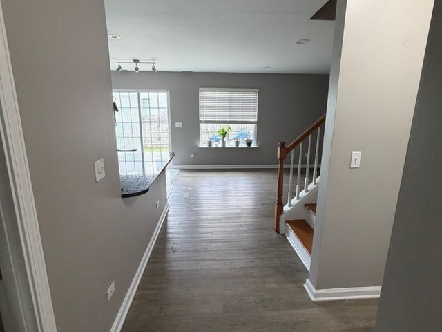 238 Williamsburg Court, Romeoville, IL 60446