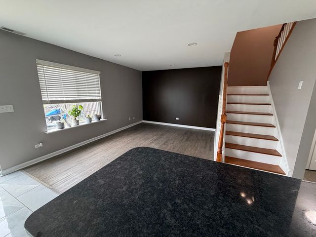 238 Williamsburg Court, Romeoville, IL 60446