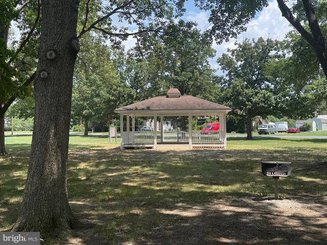 210 W 2ND ST, Ridgely, MD 21660