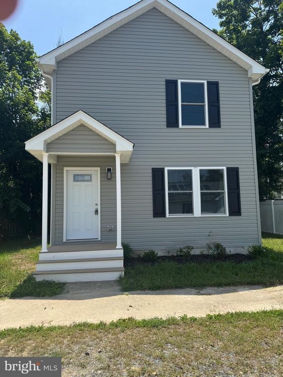 210 W 2ND ST, Ridgely, MD 21660