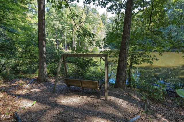10 Ellen Place, Chapel Hill, NC 27514
