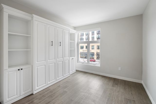 18 Artisan Dr Unit 207, Salem, NH 03079