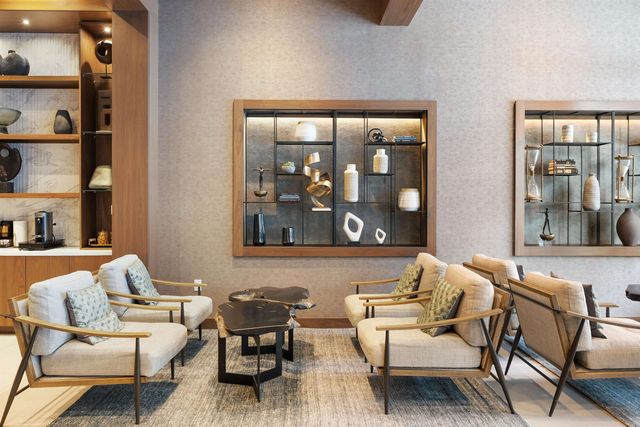 18 Artisan Dr Unit 207, Salem, NH 03079