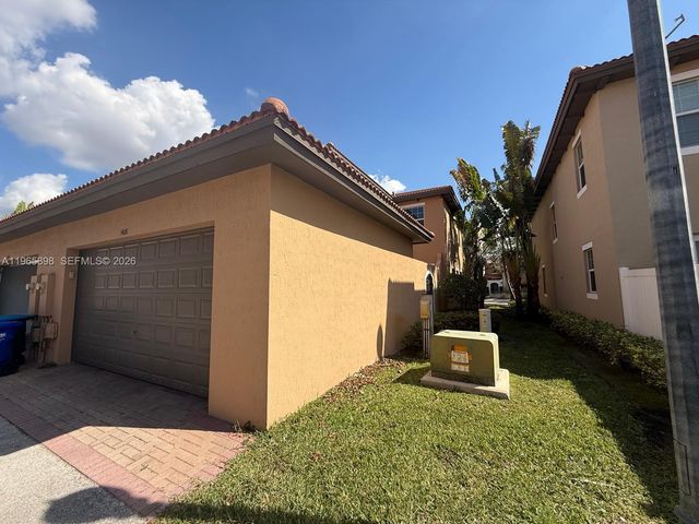 1408 SW 147th Ave, Pembroke Pines, FL 33027