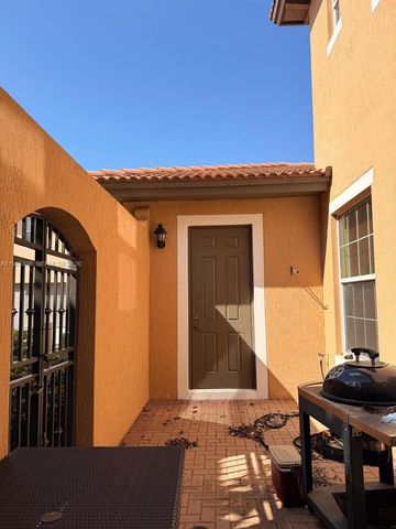 1408 SW 147th Ave, Pembroke Pines, FL 33027