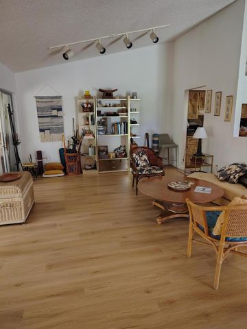 125 Ramblewood Circle, Royal Palm Beach, FL 33411