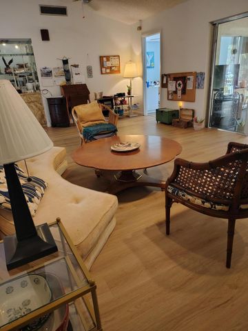 125 Ramblewood Circle, Royal Palm Beach, FL 33411