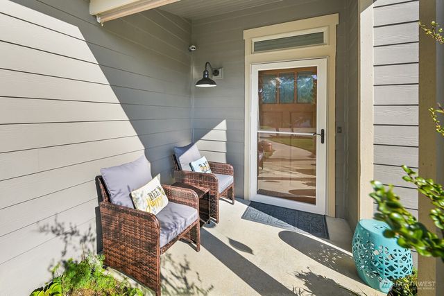 4590 Elmwood Drive, Blaine, WA 98230