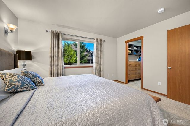 4590 Elmwood Drive, Blaine, WA 98230