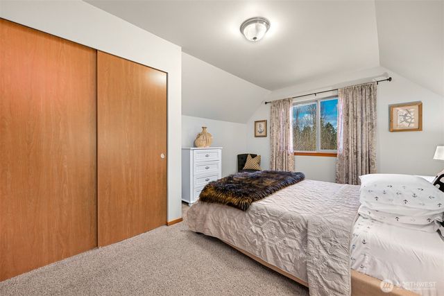 4590 Elmwood Drive, Blaine, WA 98230