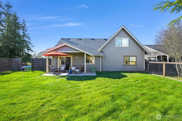 4590 Elmwood Drive, Blaine, WA 98230