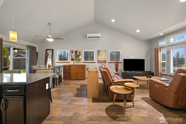 4590 Elmwood Drive, Blaine, WA 98230