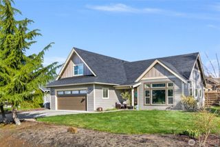 4590 Elmwood Drive, Blaine, WA 98230