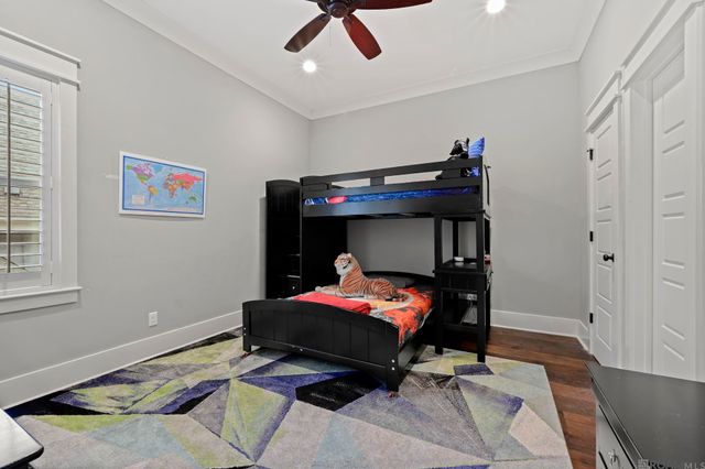 9421 St Andrews Ct, Denham Springs, LA 70726