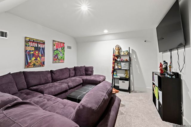 9421 St Andrews Ct, Denham Springs, LA 70726