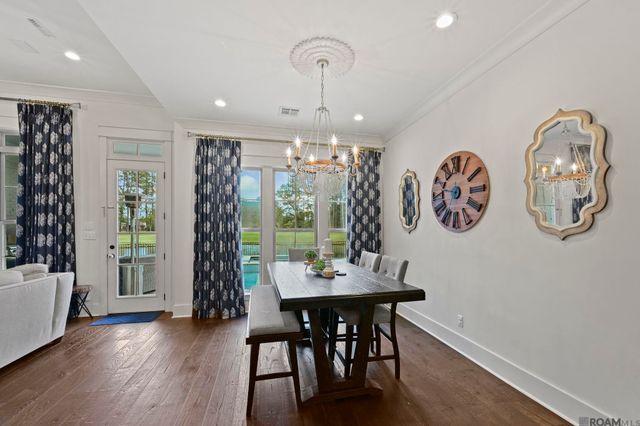 9421 St Andrews Ct, Denham Springs, LA 70726