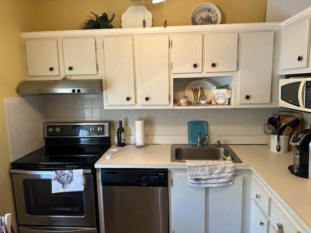 7500 NW 1st Street 208, Margate, FL 33063