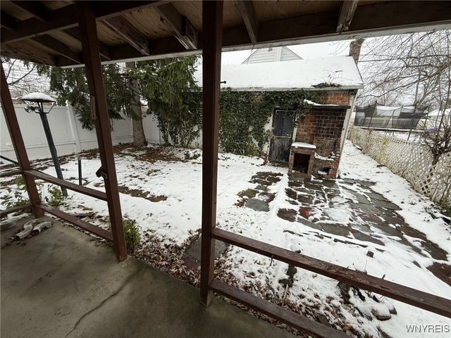 19 Allendale Road, Cheektowaga, NY 14215