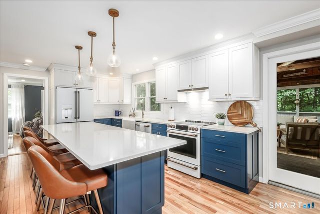 139 Seth Low Mountain Road, Ridgefield, CT 06877