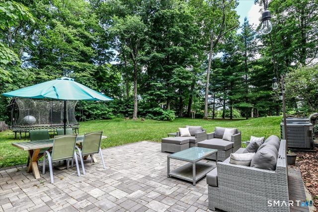 139 Seth Low Mountain Road, Ridgefield, CT 06877