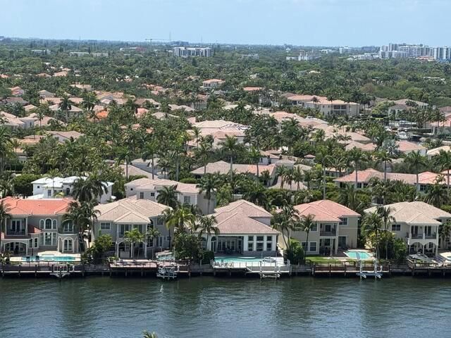 2201 S Ocean Drive 1705, Hollywood, FL 33019