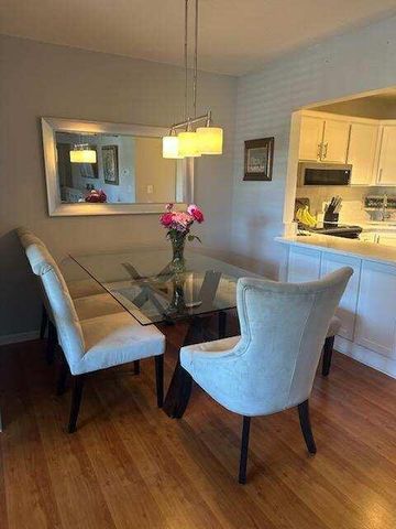 236 Pine Hov Circle D-2, Greenacres, FL 33463