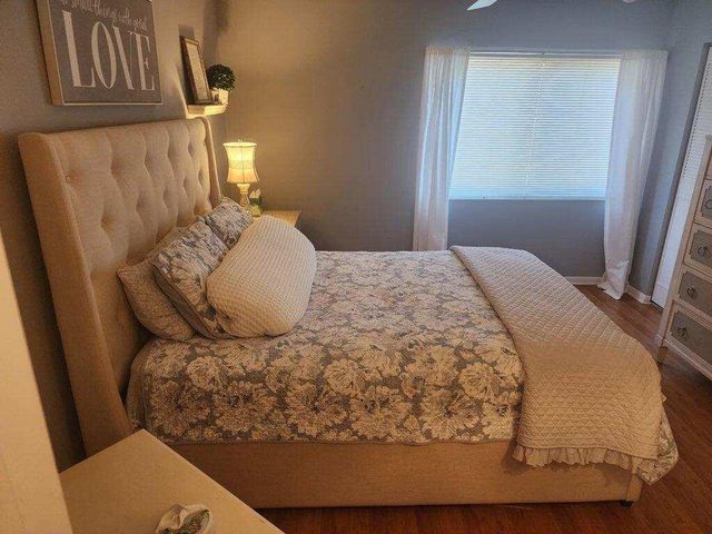 236 Pine Hov Circle D-2, Greenacres, FL 33463