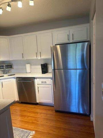 236 Pine Hov Circle D-2, Greenacres, FL 33463