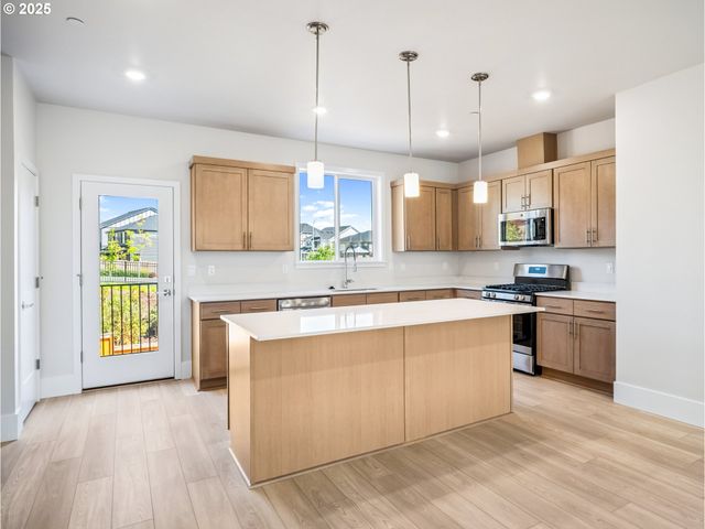 11950 Sw 176th Dr, Beaverton, OR 97007