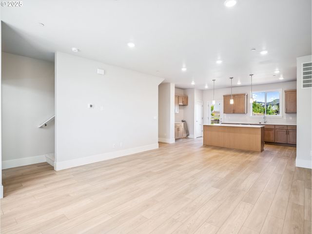 11950 Sw 176th Dr, Beaverton, OR 97007