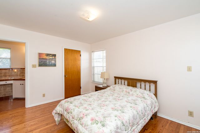 11122 Cedar Elm, San Antonio, TX 78230