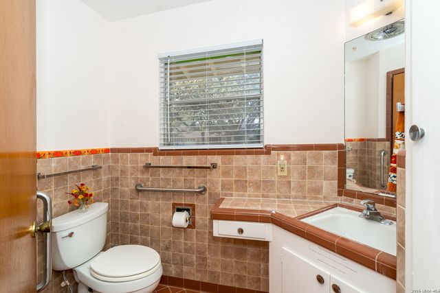 11122 Cedar Elm, San Antonio, TX 78230