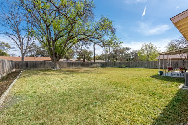 11122 Cedar Elm, San Antonio, TX 78230