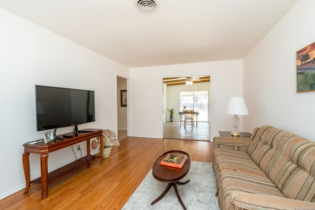 11122 Cedar Elm, San Antonio, TX 78230