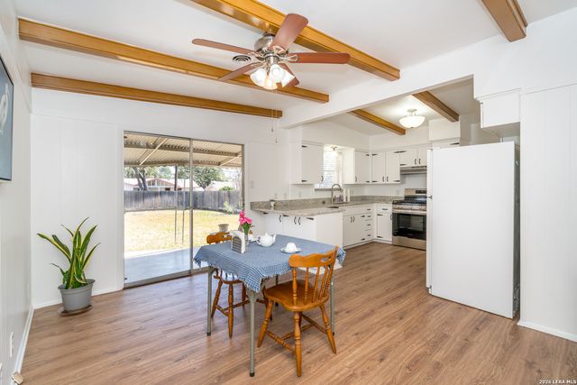 11122 Cedar Elm, San Antonio, TX 78230