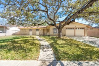 11122 Cedar Elm, San Antonio, TX 78230