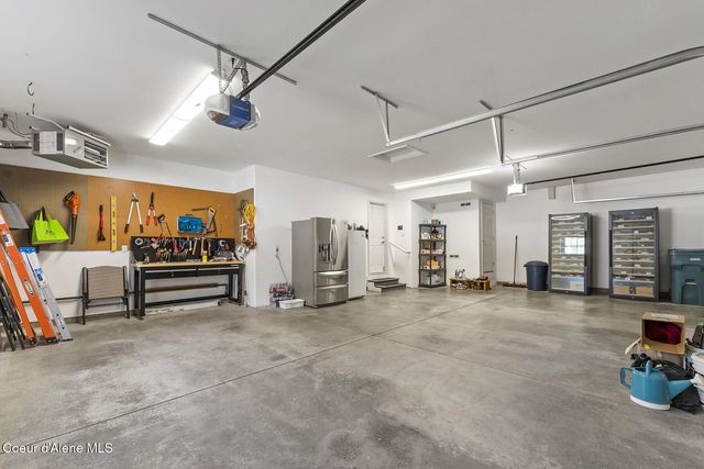 2356 N Reiswig RD, Post Falls, ID 83854