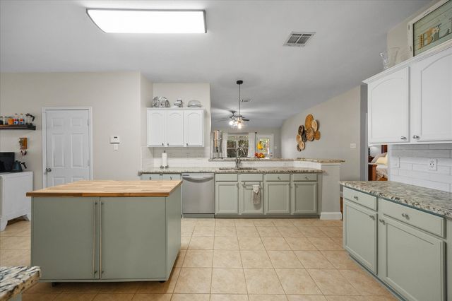 7005 Travelers Crossing, Rowlett, TX 75089