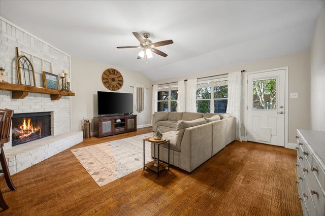 7005 Travelers Crossing, Rowlett, TX 75089