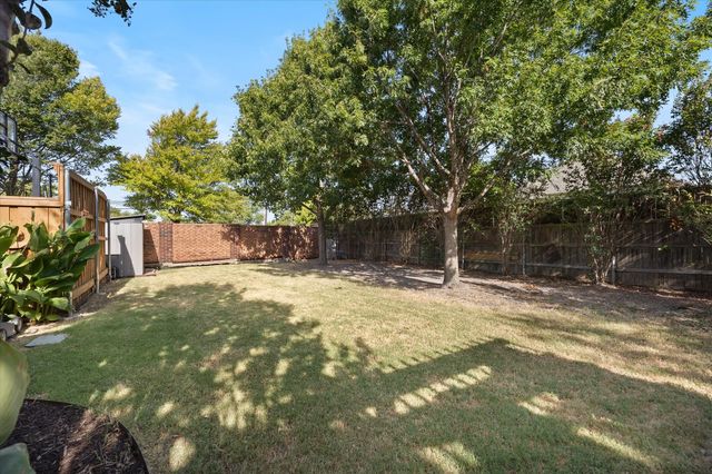 7005 Travelers Crossing, Rowlett, TX 75089